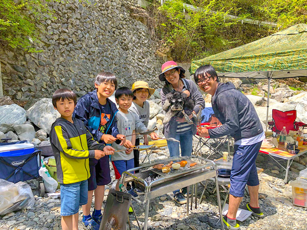 写真：バーベキュー　トラウトオン！入川